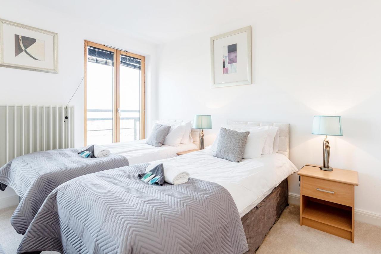 Apartment Premium Excel 3 & 2 Bedrooms *